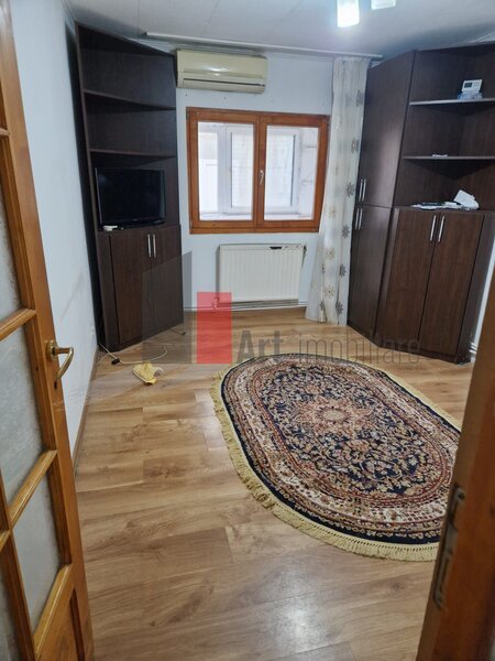 Lujerului, garsoniera.